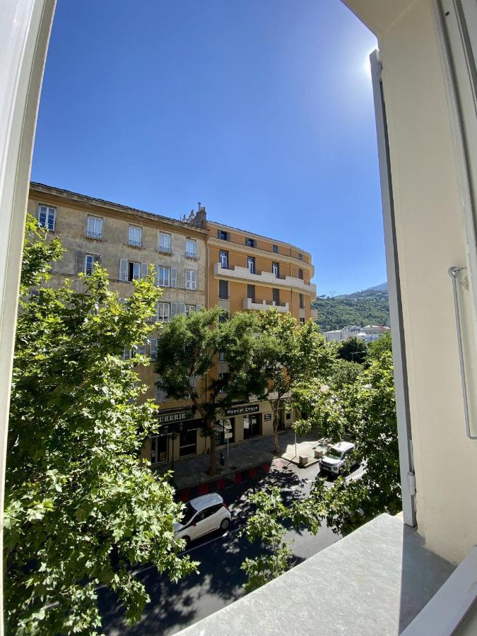 Le Marechal Apartment Bastia  Bagian luar foto